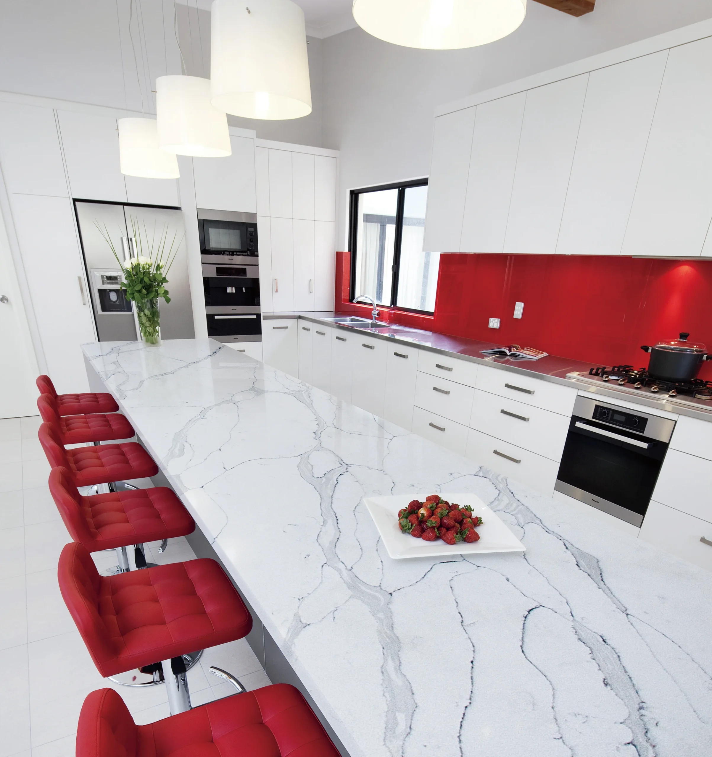 Calacatta Stormy Kitchen